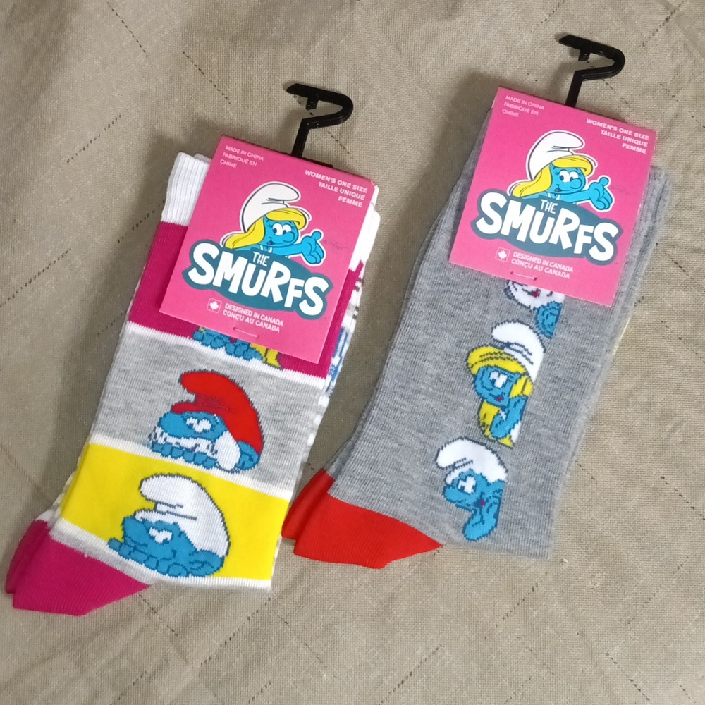 🆕 2 Packs of THE SMURFS Tube Socks OSFM Women's Socks Fits Size 6 - 9.5 Foot